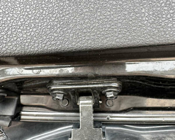 Серый Фольксваген Пассат Альтрак, объемом двигателя 2 л и пробегом 272 тыс. км за 18499 $, фото 73 на Automoto.ua