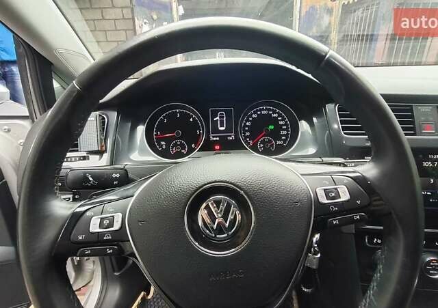 Фольксваген Пассат Альтрак 2017 в Краматорске на Automoto.ua Серый Фольксваген Пассат Альтрак, объемом двигателя 2 л и пробегом 215 тыс. км за 17000 $, фото 14 на Automoto.ua