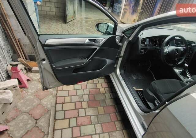 Фольксваген Пассат Альтрак 2017 в Краматорске на Automoto.ua Серый Фольксваген Пассат Альтрак, объемом двигателя 2 л и пробегом 215 тыс. км за 17000 $, фото 13 на Automoto.ua