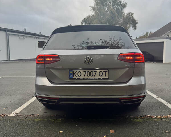 Сірий Фольксваген Пассат Альтрак, об'ємом двигуна 1.97 л та пробігом 215 тис. км за 20500 $, фото 4 на Automoto.ua