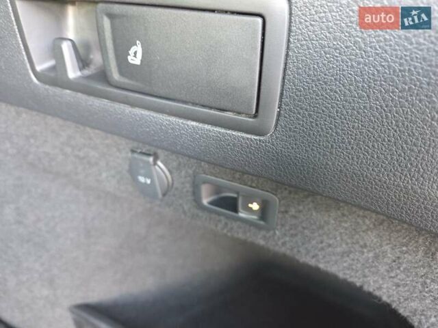 Серый Фольксваген Пассат Альтрак, объемом двигателя 2 л и пробегом 282 тыс. км за 17300 $, фото 16 на Automoto.ua