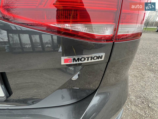 Серый Фольксваген Пассат Альтрак, объемом двигателя 2 л и пробегом 288 тыс. км за 20300 $, фото 13 на Automoto.ua