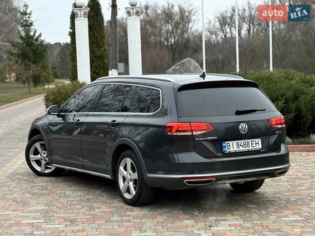 Серый Фольксваген Пассат Альтрак, объемом двигателя 2 л и пробегом 160 тыс. км за 23000 $, фото 7 на Automoto.ua