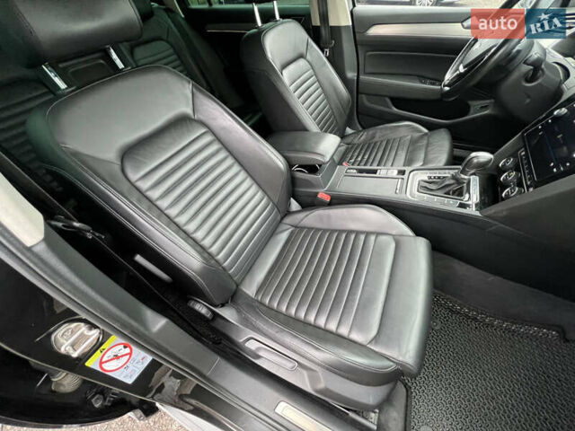 Серый Фольксваген Пассат Альтрак, объемом двигателя 2 л и пробегом 288 тыс. км за 20300 $, фото 16 на Automoto.ua