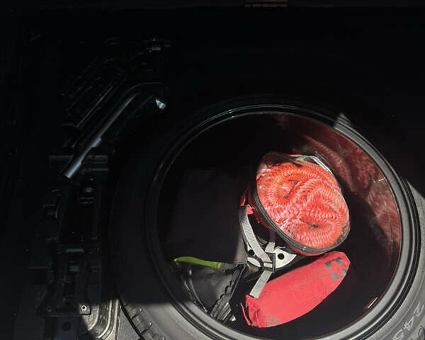 Серый Фольксваген Пассат Альтрак, объемом двигателя 1.97 л и пробегом 230 тыс. км за 22500 $, фото 32 на Automoto.ua