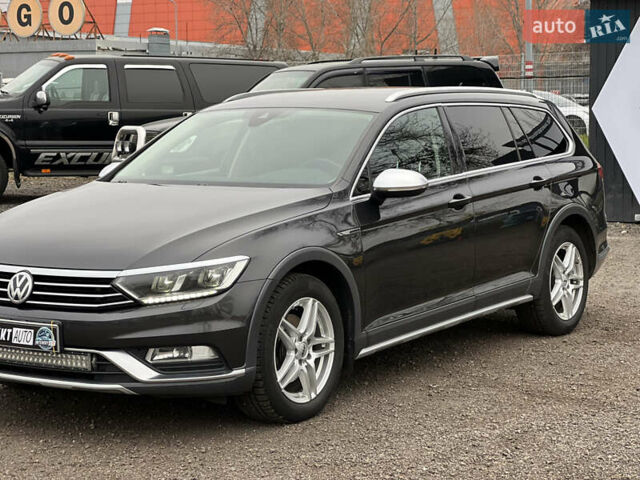 Серый Фольксваген Пассат Альтрак, объемом двигателя 2 л и пробегом 288 тыс. км за 20300 $, фото 8 на Automoto.ua