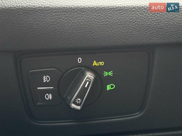 Серый Фольксваген Пассат Альтрак, объемом двигателя 2 л и пробегом 160 тыс. км за 23000 $, фото 44 на Automoto.ua