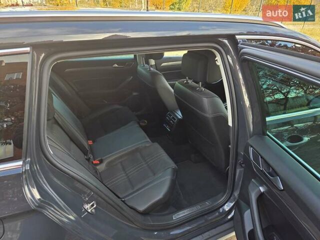 Серый Фольксваген Пассат Альтрак, объемом двигателя 2 л и пробегом 282 тыс. км за 17300 $, фото 14 на Automoto.ua