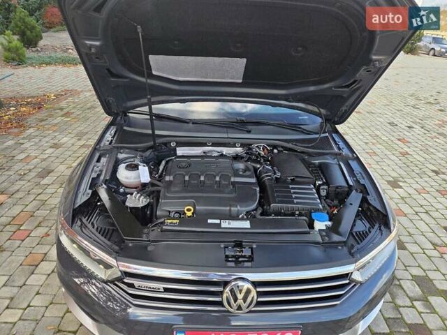 Серый Фольксваген Пассат Альтрак, объемом двигателя 2 л и пробегом 282 тыс. км за 17300 $, фото 30 на Automoto.ua