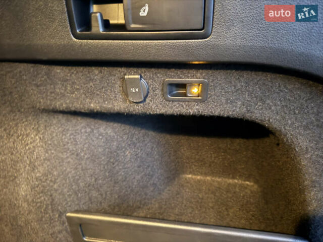 Серый Фольксваген Пассат Альтрак, объемом двигателя 2 л и пробегом 215 тыс. км за 23500 $, фото 94 на Automoto.ua