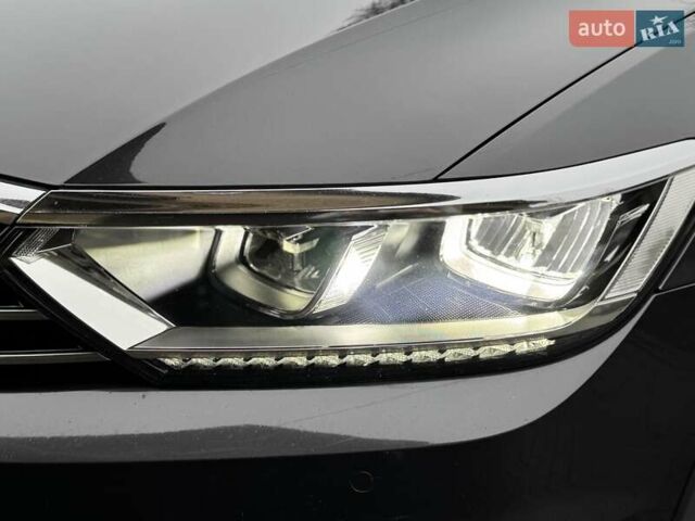 Сірий Фольксваген Пассат Альтрак, об'ємом двигуна 2 л та пробігом 238 тис. км за 21500 $, фото 10 на Automoto.ua