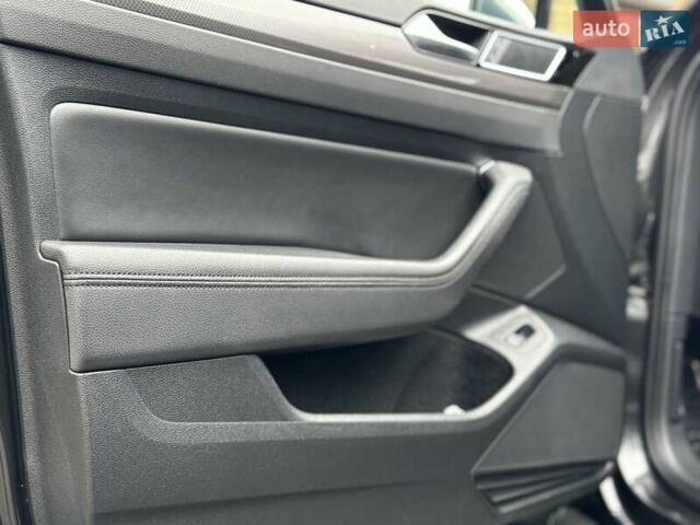 Сірий Фольксваген Пассат Альтрак, об'ємом двигуна 2 л та пробігом 238 тис. км за 21500 $, фото 14 на Automoto.ua