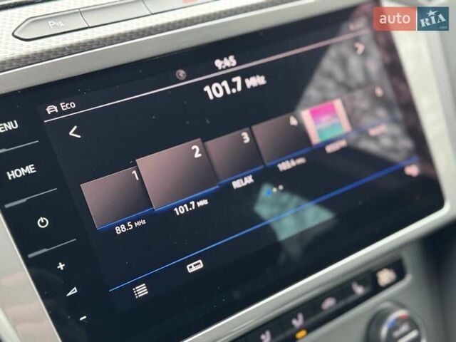 Сірий Фольксваген Пассат Альтрак, об'ємом двигуна 2 л та пробігом 238 тис. км за 21500 $, фото 19 на Automoto.ua