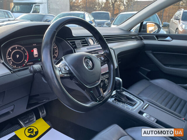Серый Фольксваген Пассат Альтрак, объемом двигателя 2 л и пробегом 173 тыс. км за 25999 $, фото 10 на Automoto.ua