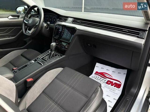 Сірий Фольксваген Пассат Альтрак, об'ємом двигуна 2 л та пробігом 177 тис. км за 28499 $, фото 82 на Automoto.ua
