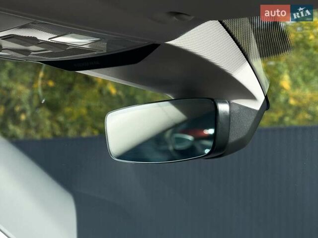 Сірий Фольксваген Пассат Альтрак, об'ємом двигуна 2 л та пробігом 177 тис. км за 28499 $, фото 84 на Automoto.ua