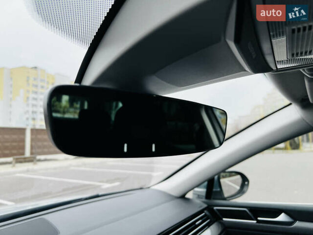 Серый Фольксваген Пассат Альтрак, объемом двигателя 2 л и пробегом 177 тыс. км за 24900 $, фото 44 на Automoto.ua