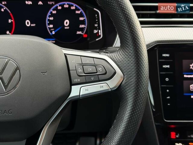 Сірий Фольксваген Пассат Альтрак, об'ємом двигуна 2 л та пробігом 177 тис. км за 28499 $, фото 48 на Automoto.ua