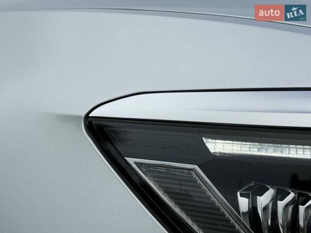 Сірий Фольксваген Пассат Альтрак, об'ємом двигуна 2 л та пробігом 177 тис. км за 28499 $, фото 14 на Automoto.ua