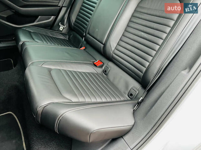 Серый Фольксваген Пассат Альтрак, объемом двигателя 2 л и пробегом 177 тыс. км за 24900 $, фото 60 на Automoto.ua