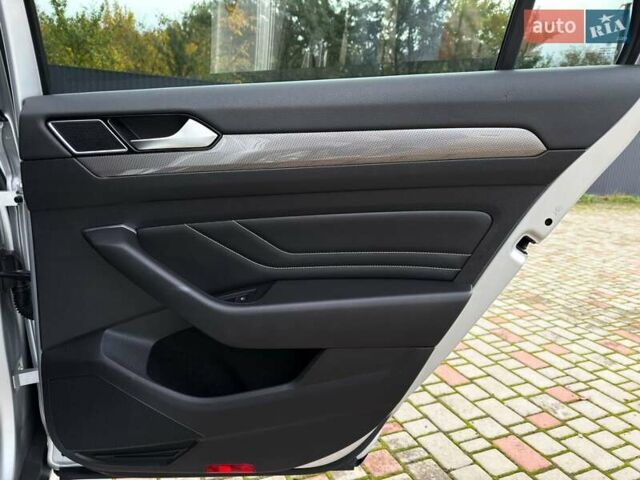 Сірий Фольксваген Пассат Альтрак, об'ємом двигуна 2 л та пробігом 177 тис. км за 28499 $, фото 69 на Automoto.ua