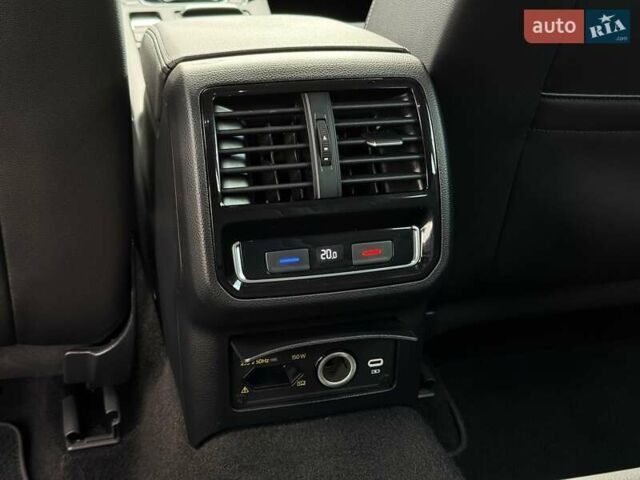 Сірий Фольксваген Пассат Альтрак, об'ємом двигуна 2 л та пробігом 177 тис. км за 28499 $, фото 64 на Automoto.ua