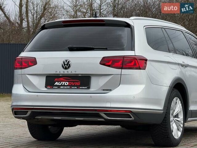 Серый Фольксваген Пассат Альтрак, объемом двигателя 2 л и пробегом 140 тыс. км за 25999 $, фото 16 на Automoto.ua