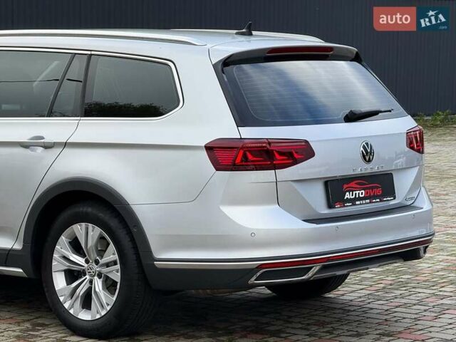 Сірий Фольксваген Пассат Альтрак, об'ємом двигуна 2 л та пробігом 177 тис. км за 28499 $, фото 21 на Automoto.ua