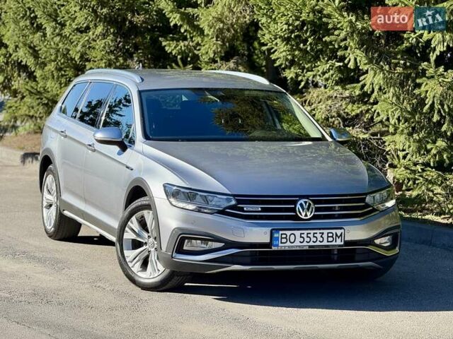 Серый Фольксваген Пассат Альтрак, объемом двигателя 1.97 л и пробегом 220 тыс. км за 25999 $, фото 4 на Automoto.ua