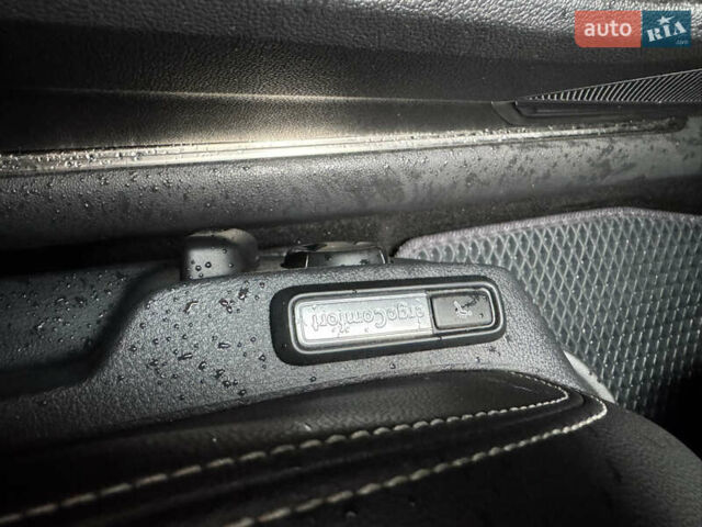 Сірий Фольксваген Пассат Альтрак, об'ємом двигуна 1.97 л та пробігом 203 тис. км за 30500 $, фото 10 на Automoto.ua