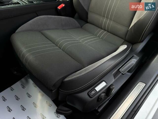 Сірий Фольксваген Пассат Альтрак, об'ємом двигуна 2 л та пробігом 177 тис. км за 28499 $, фото 38 на Automoto.ua