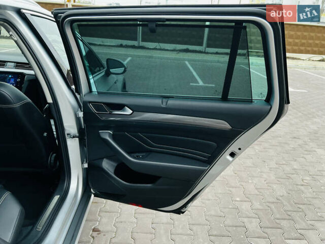 Серый Фольксваген Пассат Альтрак, объемом двигателя 2 л и пробегом 177 тыс. км за 24900 $, фото 52 на Automoto.ua