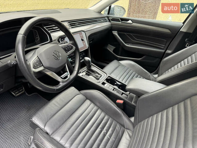 Сірий Фольксваген Пассат Альтрак, об'ємом двигуна 1.97 л та пробігом 203 тис. км за 30500 $, фото 4 на Automoto.ua