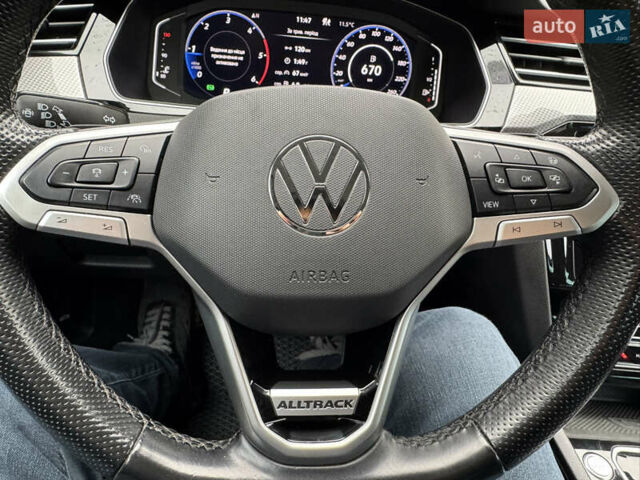 Сірий Фольксваген Пассат Альтрак, об'ємом двигуна 1.97 л та пробігом 203 тис. км за 30500 $, фото 9 на Automoto.ua