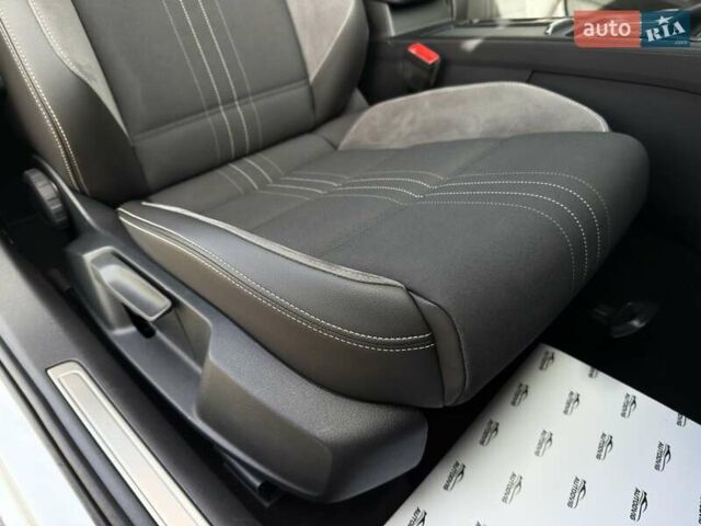 Сірий Фольксваген Пассат Альтрак, об'ємом двигуна 2 л та пробігом 177 тис. км за 28499 $, фото 79 на Automoto.ua