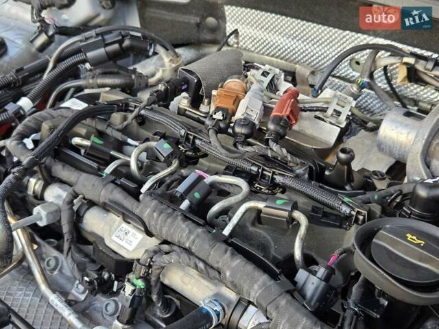 Серый Фольксваген Пассат Альтрак, объемом двигателя 2 л и пробегом 155 тыс. км за 29450 $, фото 144 на Automoto.ua