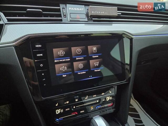 Серый Фольксваген Пассат Альтрак, объемом двигателя 2 л и пробегом 155 тыс. км за 29450 $, фото 60 на Automoto.ua