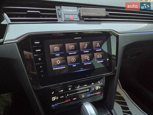 Серый Фольксваген Пассат Альтрак, объемом двигателя 2 л и пробегом 155 тыс. км за 29450 $, фото 59 на Automoto.ua