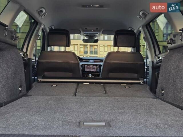 Серый Фольксваген Пассат Альтрак, объемом двигателя 2 л и пробегом 155 тыс. км за 29450 $, фото 116 на Automoto.ua