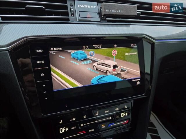 Серый Фольксваген Пассат Альтрак, объемом двигателя 2 л и пробегом 155 тыс. км за 29450 $, фото 64 на Automoto.ua
