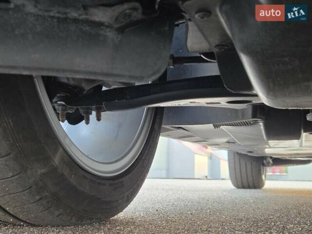 Серый Фольксваген Пассат Альтрак, объемом двигателя 2 л и пробегом 155 тыс. км за 29450 $, фото 161 на Automoto.ua