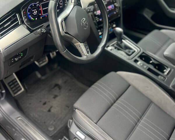 Сірий Фольксваген Пассат Альтрак, об'ємом двигуна 1.97 л та пробігом 158 тис. км за 32500 $, фото 10 на Automoto.ua