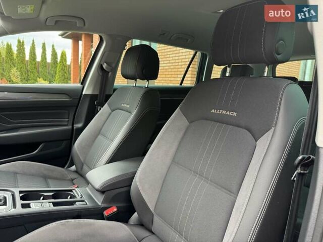 Сірий Фольксваген Пассат Альтрак, об'ємом двигуна 1.97 л та пробігом 196 тис. км за 29999 $, фото 25 на Automoto.ua