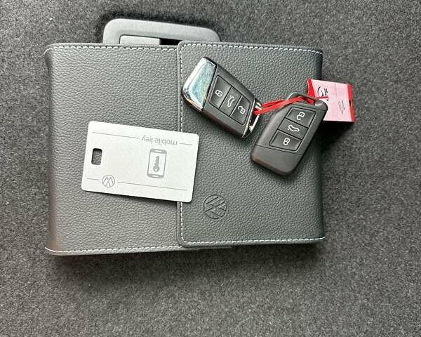 Сірий Фольксваген Пассат Альтрак, об'ємом двигуна 1.97 л та пробігом 196 тис. км за 29999 $, фото 71 на Automoto.ua