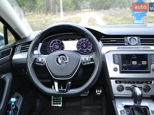 Синий Фольксваген Пассат Альтрак, объемом двигателя 2 л и пробегом 240 тыс. км за 17999 $, фото 27 на Automoto.ua