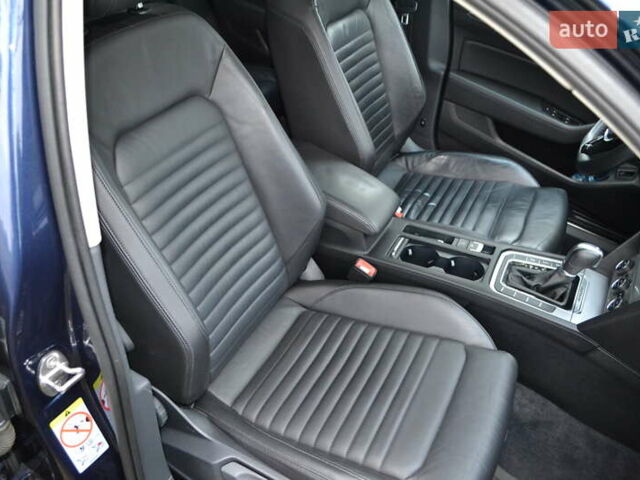 Синий Фольксваген Пассат Альтрак, объемом двигателя 2 л и пробегом 240 тыс. км за 17999 $, фото 39 на Automoto.ua