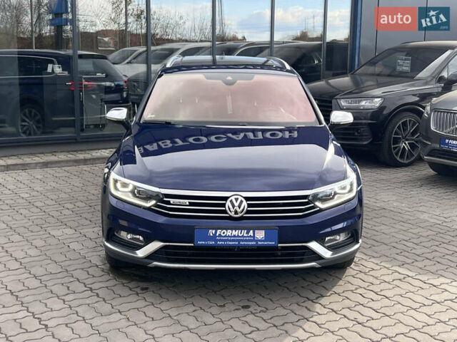 Синій Фольксваген Пассат Альтрак, об'ємом двигуна 2 л та пробігом 206 тис. км за 21490 $, фото 4 на Automoto.ua