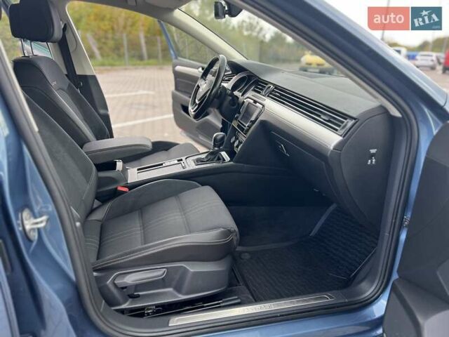 Синий Фольксваген Пассат Альтрак, объемом двигателя 2 л и пробегом 217 тыс. км за 15950 $, фото 42 на Automoto.ua