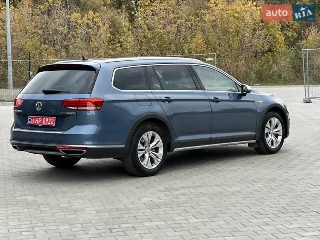 Синій Фольксваген Пассат Альтрак, об'ємом двигуна 2 л та пробігом 217 тис. км за 17450 $, фото 11 на Automoto.ua