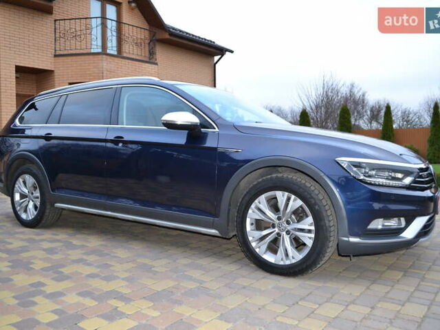Синий Фольксваген Пассат Альтрак, объемом двигателя 2 л и пробегом 240 тыс. км за 17999 $, фото 64 на Automoto.ua